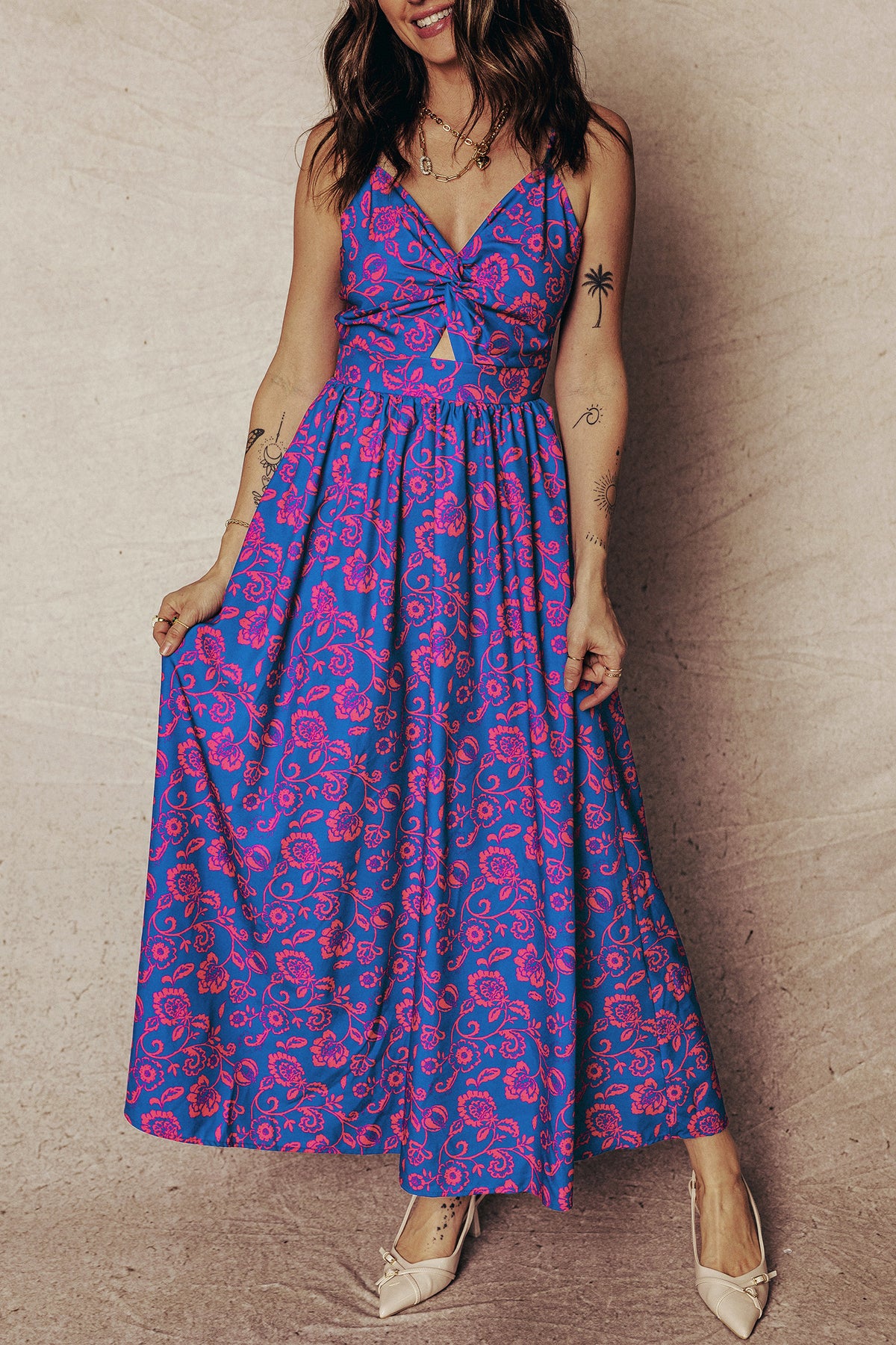Floral Twisted V-neck Maxi Dress
