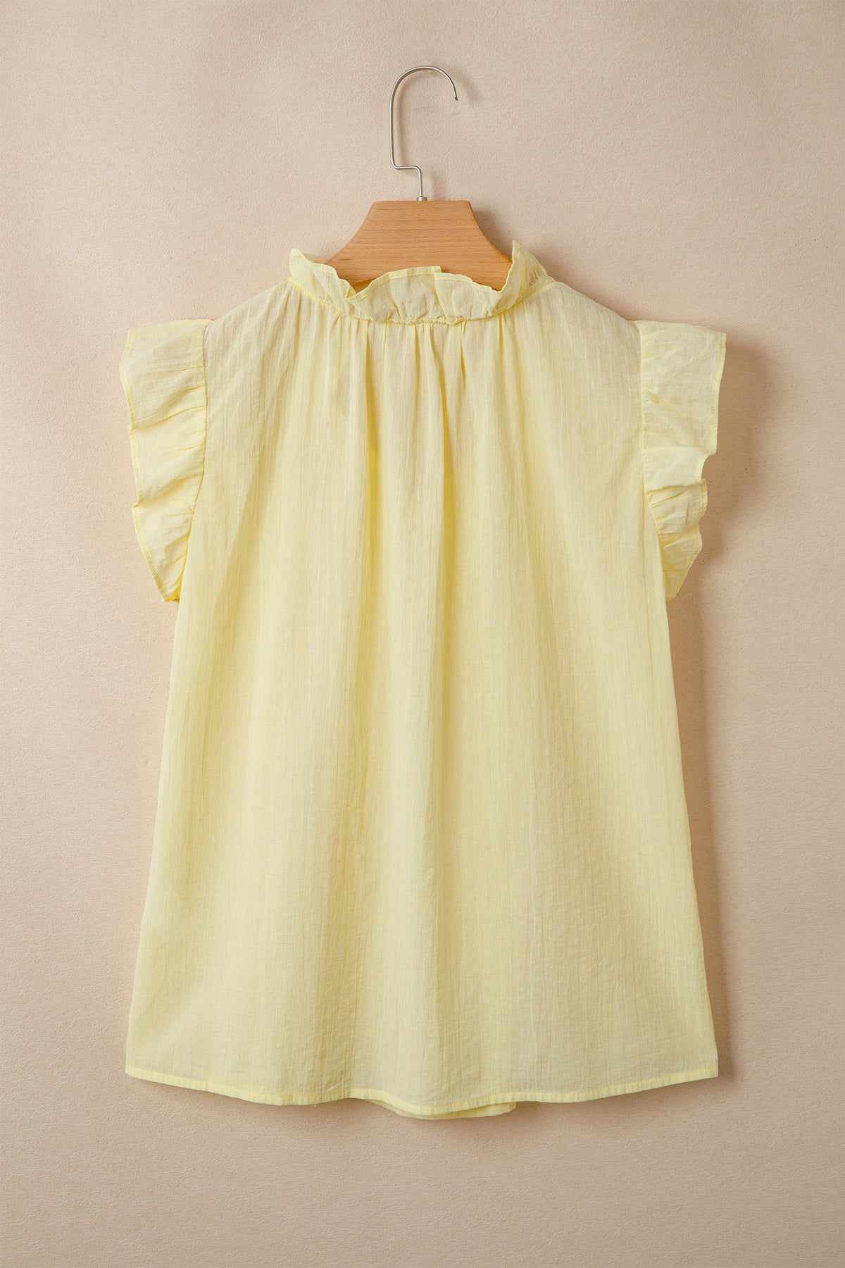 V-neck Ruffle Sleeveless Tank Top