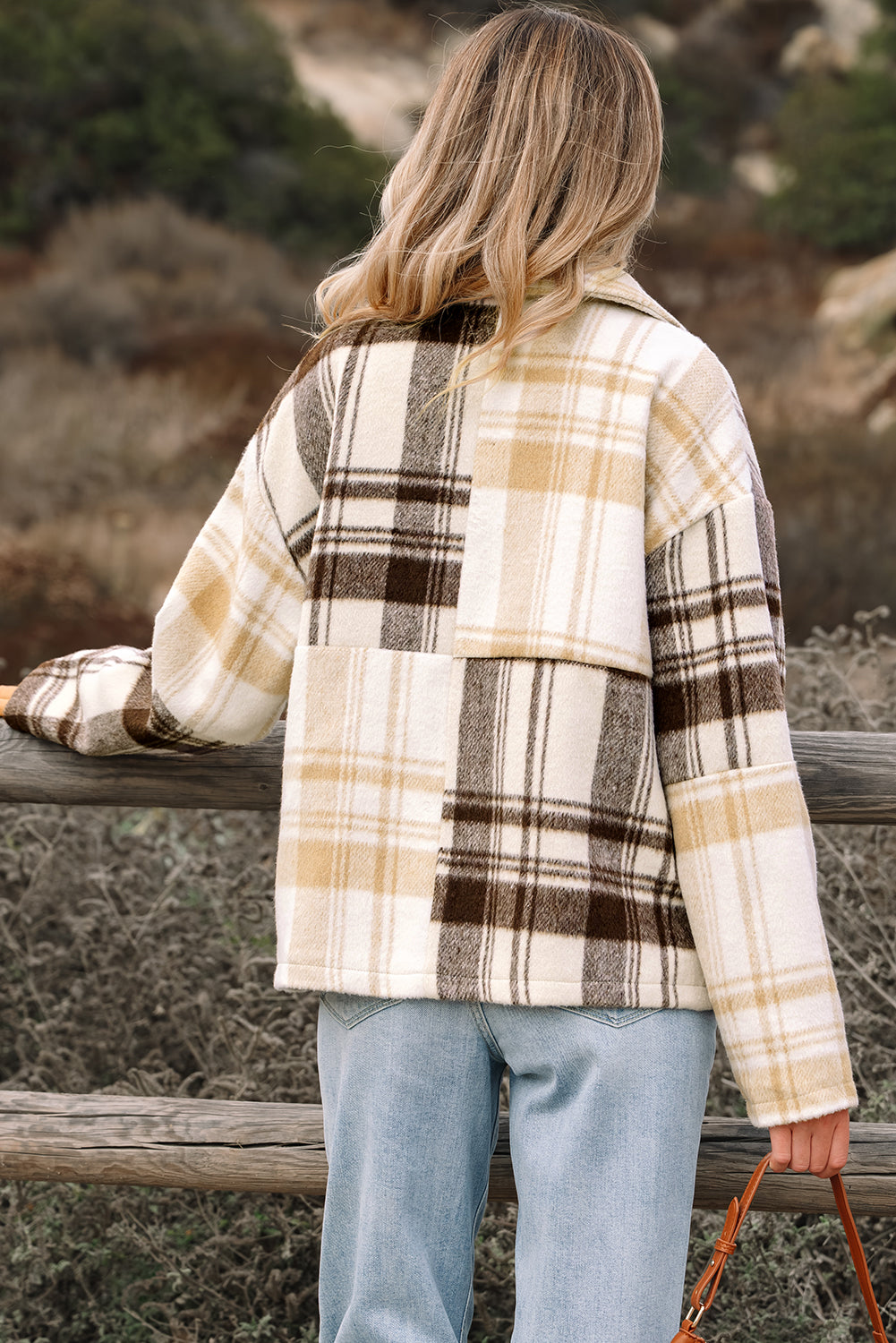 Side Pockets Buttoned Plaid Shackets