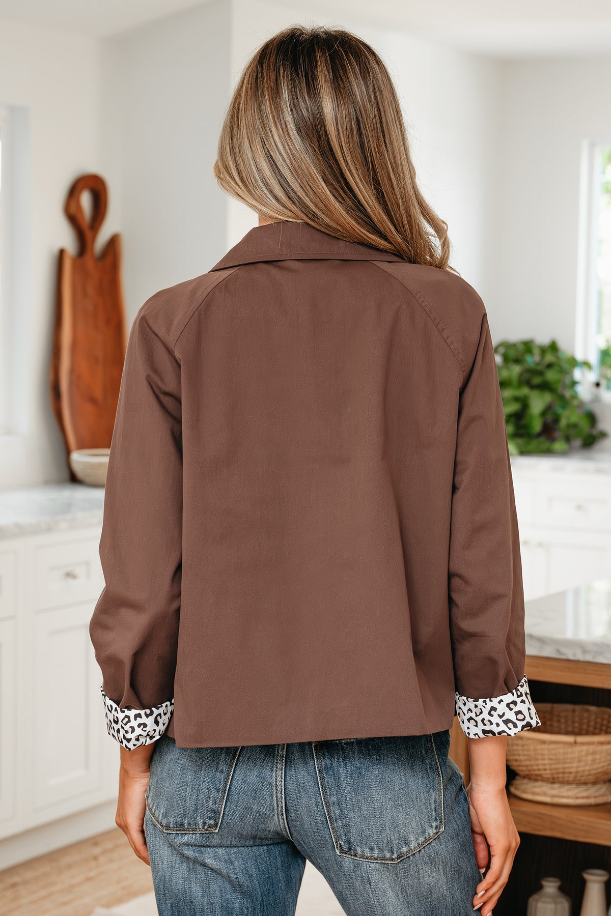 Collared Buttoned Leopard Liner Jackets
