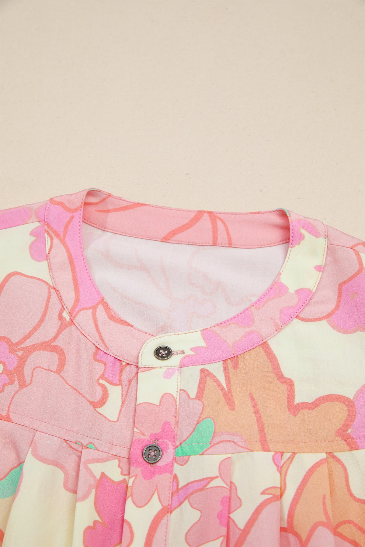 Floral Pintuck Short Sleeve Blouse