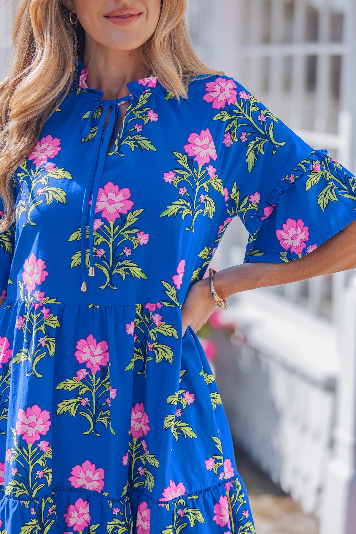 V-neck Short Sleeve Floral Dress