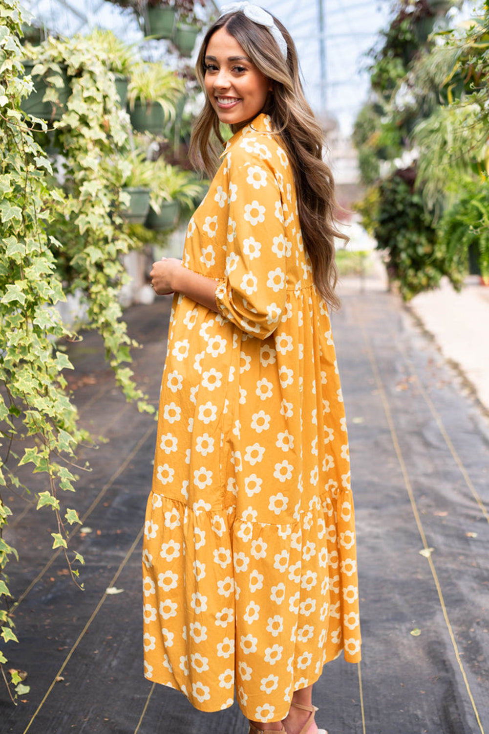 Flower Buttons Collared Maxi Dress