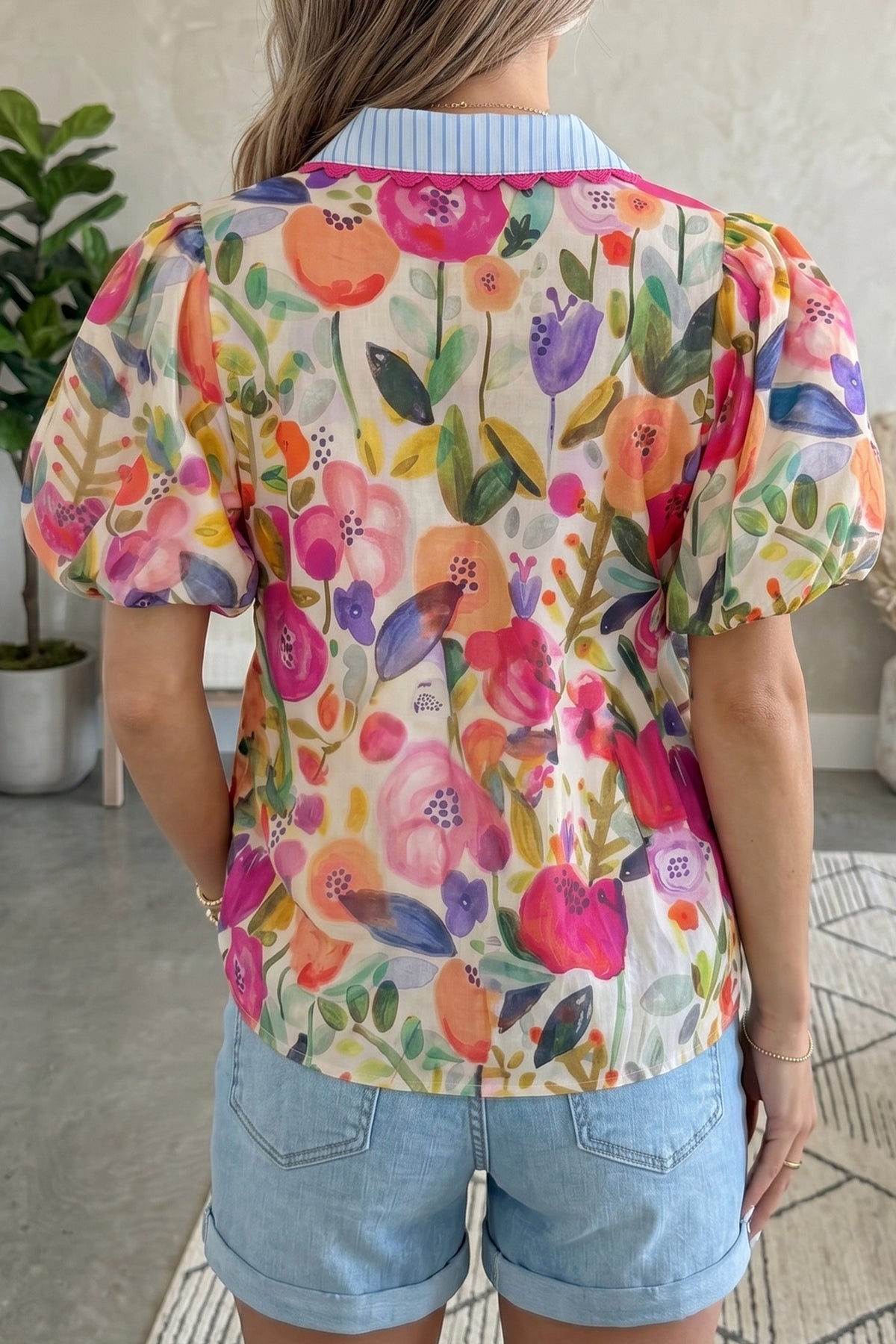 Floral V-neck Puff Sleeve Blouse