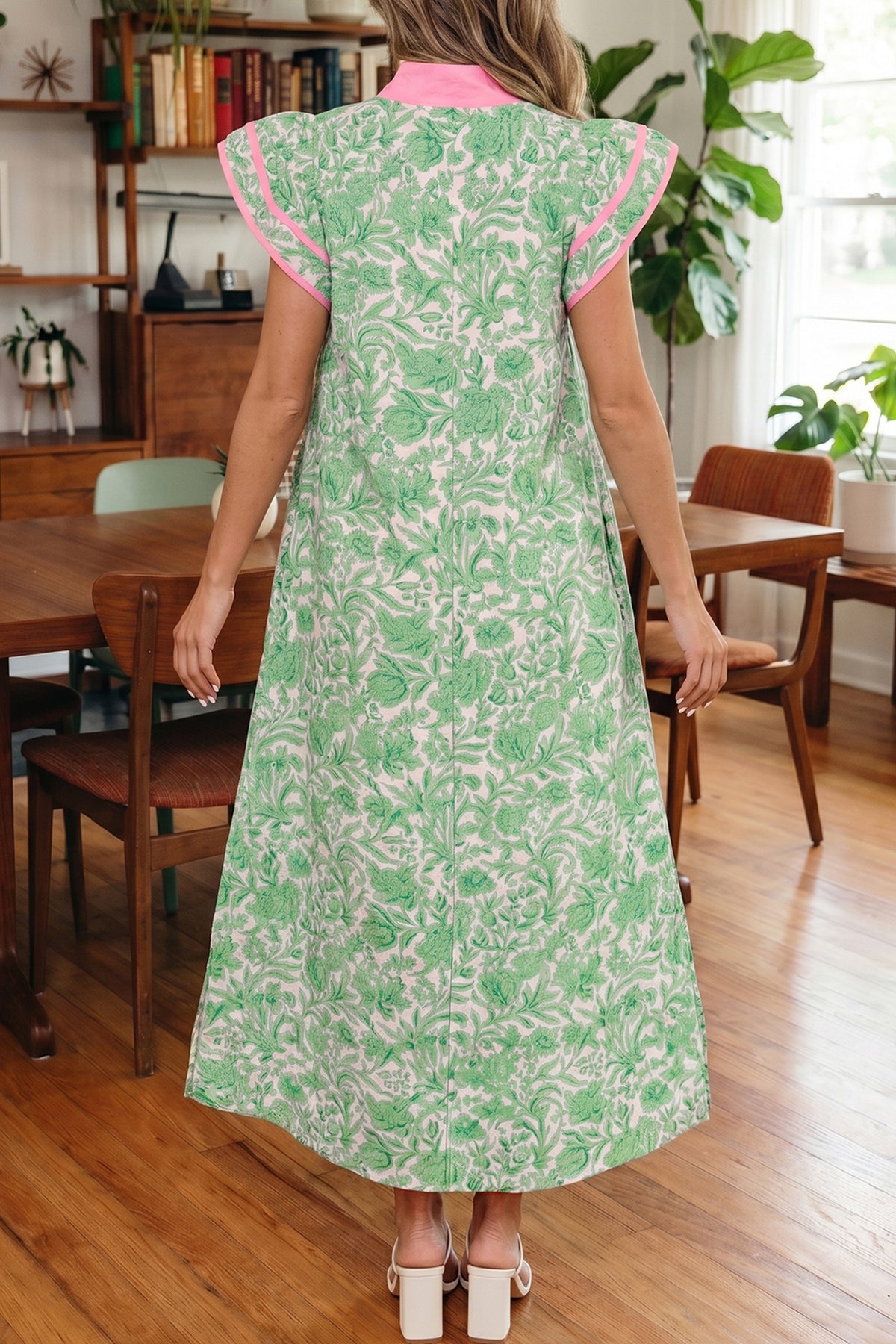 Color Block V-neck Floral Dress