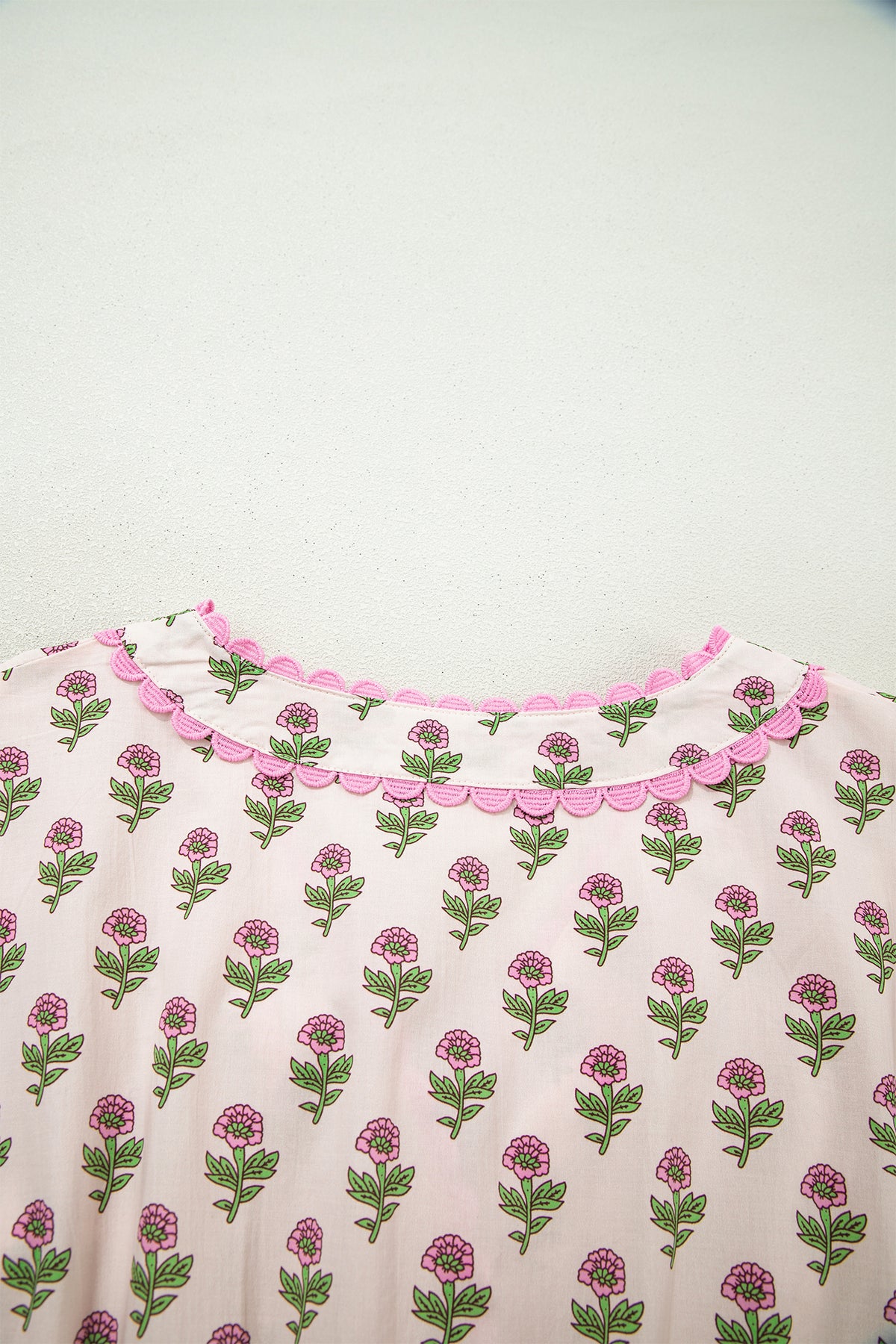 V-neck Short Sleeve Floral Dress