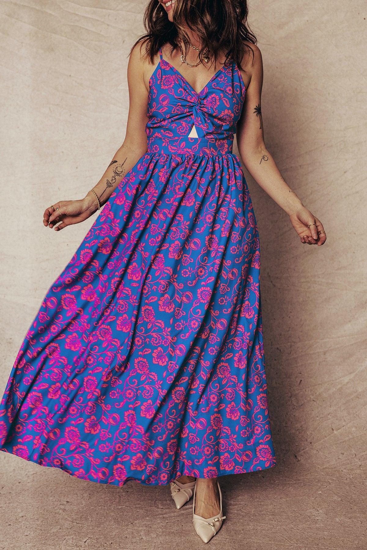 Floral Twisted V-neck Maxi Dress