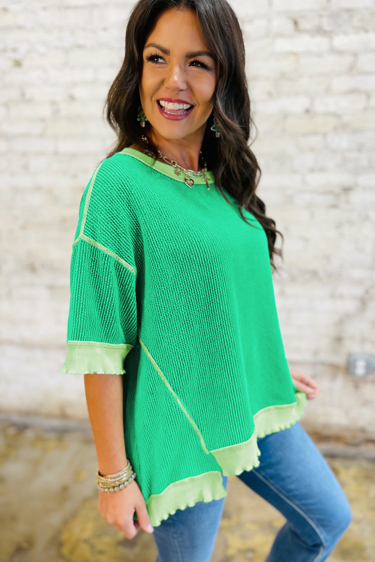 Uneven Hem Twist Ribbed Tee