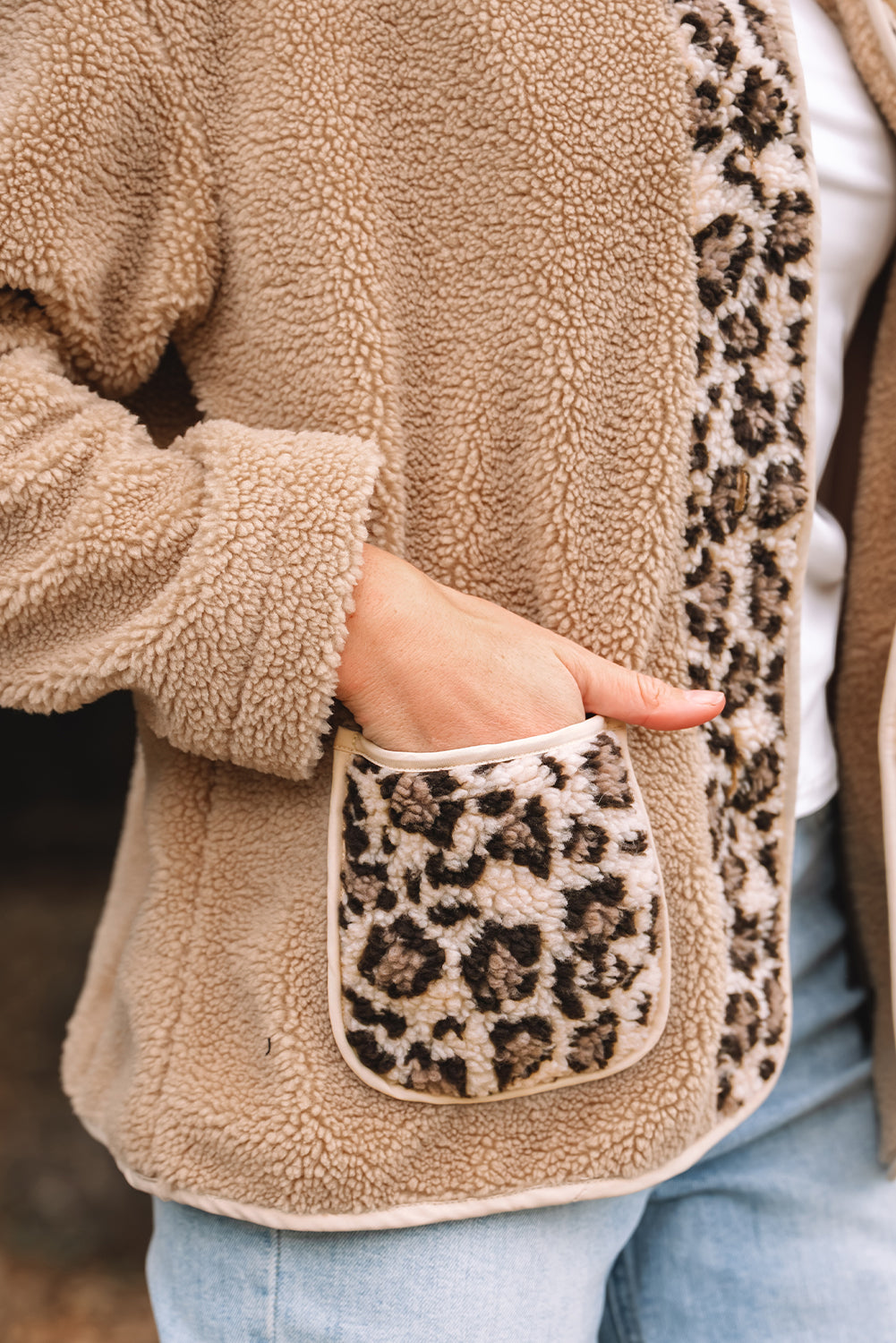 Casual Leopard Accent Plush Jackets